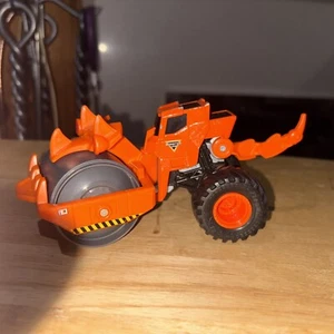 Monster Jam Dirt Squad Rolland Orange Monster Truck Scale 1:64 Spin Master Rare - Picture 1 of 6