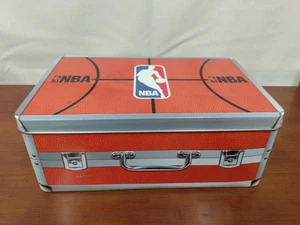 NBA POKER SET 200 Chips Rack Table Top Felt Playing Cards NEW Seald TIN LUNCHBOX - Picture 1 of 3