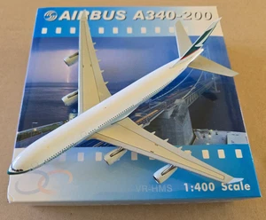 1:400 Phoenix Airbus A340-200 Cathay Pacific VR-HMS - Picture 1 of 6
