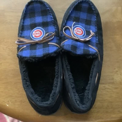Baseball Chicago Cubs MLB Men's Moccasin Slippers Size XL 13-14 - Image 1 of 4