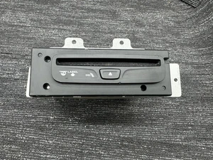 New OE 2014-2022 Dodge Durango / Grand Cherokee CD Player - Picture 1 of 2