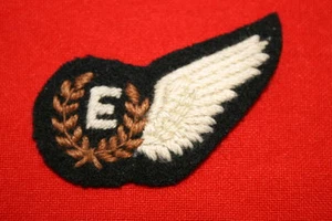 WW2 POLISH / COMMONWEALTH AIR FORCE RAF ENGINEER E HALF WING MINI - Picture 1 of 1