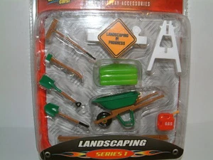 1/24 ACCESSORY PARTS,LANDSCAPING GARDENERS, FOR KIT UPGRADE,DIORAMA  - Picture 1 of 1