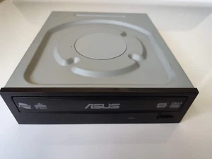 Asus 5.25" DVD±RW Dual Layer SATA Internal DVD Writer - Picture 1 of 2