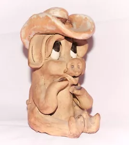 Hindt Studio 1970 Arte Cerámica Arcilla Cerdo Escultura Vaquero Sombrero Firmado 6"" Alto - Imagen 1 de 10