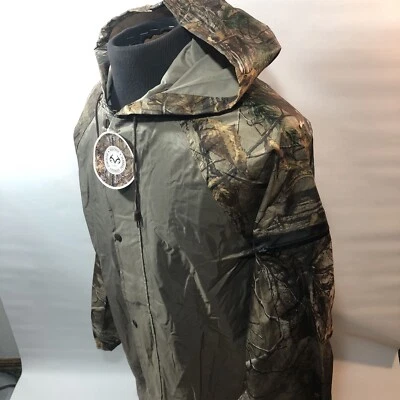 NEW XL Realtree Xtra RAIN COAT JACKET Lightweight Hooded Hunting Waterproof NWT - Image 1 of 4