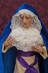 Virgen Dolorosa ya vestida de 55 ctms de altura - Imagen 1 de 6