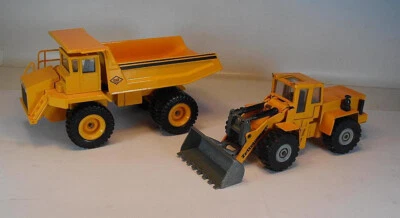 Siku 1/55 O&K K40 Baustellen - Kipper & Zettelmeyer Radlader ZL 4002 #1861 - Bild 1 von 3