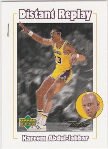 KAREEM ABDUL-JABBAR Mazo Superior RETRO REPETICIÓN DISTANTE Tarjeta de Los Angeles Lakers - Imagen 1 de 2
