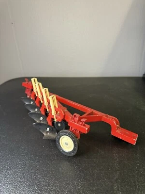 Arado de colección Ertl International 4 fondos #476 escala 1:16 fundido a presión 13" ~ EE. UU. Foto 1 de 3