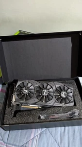 Asus Rog Strix GTX 1080 TI 1080TI 11 GB - Foto 1 di 4