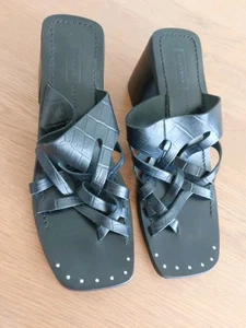 Brand New Top Shop Black Leather Healed Sandals RRP £49 Size UK 7 - Picture 1 of 4
