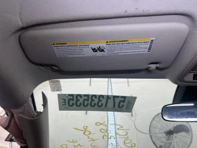 Used Left Sun Visor fits: 2018 Chevrolet Cruze w/o illuminated Left Grade A - Изображение 1 из 4