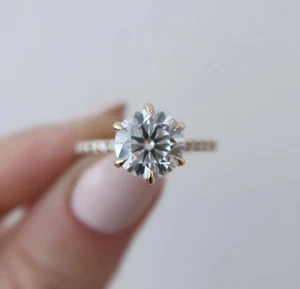2.02 CT Round Cut IGI Lab Grown Diamond Solitaire Wedding Ring 14K Yellow Gold - Picture 1 of 5