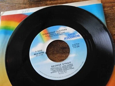 GEORGE STRAIT OVERNIGHT SUCCESS / HOLLYWOOD SQUARES 45 RPM RECORD 070 - Image 1 of 2