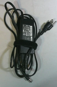 OEM - HP PPP012H-S 19.0V 4.74A 90W Genuine Original AC Power Adapter Charger - Picture 1 of 2