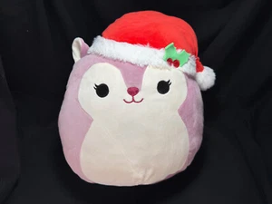 Squishmallows 14" Nikolausmütze Allina Pflaume Eichhörnchen Weihnachten 2023 Release KellyToy - Bild 1 von 8