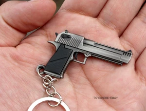 WW2 mini  gun  Desert Eagle PISTOL  full metal  keychain toy gift  5cm - Picture 1 of 2