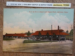 c: 1910 NC &St. L RAILWAY DEPOT & DEPOT PARK Jackson, TENN. Postcard LITHO COLOR - Bild 1 von 2