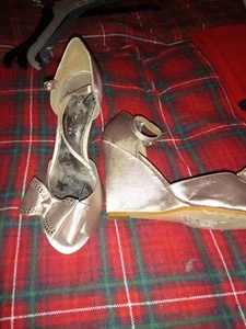 Debenhams Womens heels , Size 6 - Picture 1 of 4