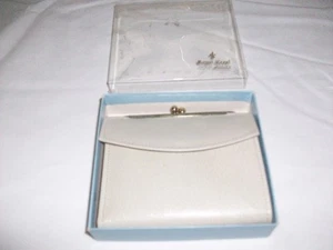 VINTAGE NOS ROYAL CREST AMITY DAMEN FALTBARE GELDBÖRSE RINDSLEDER - Bild 1 von 3