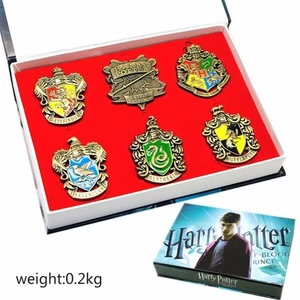 Harry Potter House Pin Magic Wand Weapon Set Collectible - Picture 1 of 15