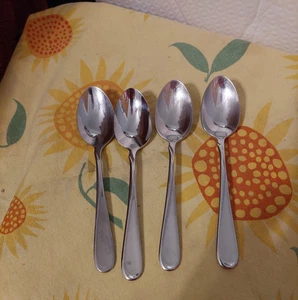 'Flight-Reliance' de Oneida, 4 cucharaditas, EE. UU., inoxidable, brillante - Imagen 1 de 3