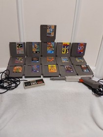 Nintendo NES Lot: 15+ Games, Controller, Zapper . NOT TESTED 