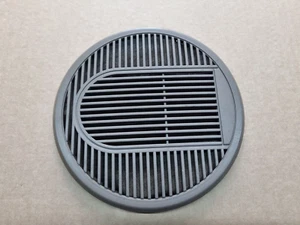 RENAULT 5 MONACO BROWN USED FRONT DOOR CARD SPEAKER COVER GRILL - Picture 1 of 2