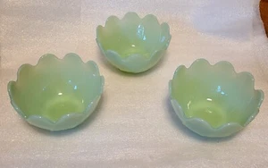 Vintage Fire King Jadeite Lotus Bowls - Picture 1 of 5