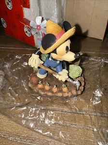 Enesco 205249 When The Growing Gets Tough Mickey Hoeing Corn figurine AA 2223 - Picture 1 of 8