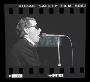 JERRY LEE LEWIS Wembley 1982 THE KILLER - ORIGINAL 35 mm negativo Kodak con © C44 - Imagen 1 de 1