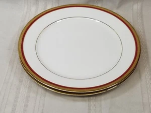 "2 platos de cena Charter Club GRAND BUFFET borde rojo dorado 11,5""" - Imagen 1 de 3