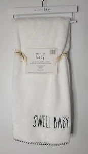 Rae Dunn Baby SWEET BABY weiß weich Plüsch Babydecke 30 Zoll x 40 Zoll NEU - Bild 1 von 3