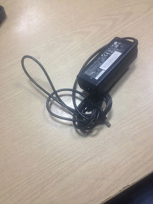 Cargador Adaptador Fuente de Alimentación Compaq Original 18.5V 2.7A PPP005L 179725-002 163444 Foto 1 de 2