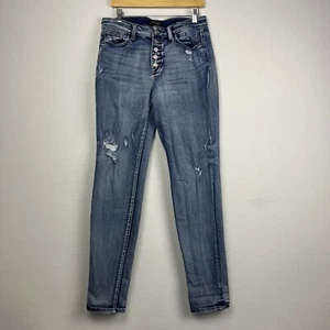 JUDY BLUE Boyfriend Fit High Rise Button Fly Distressed Jeans 11 / 30 Pockets - Picture 1 of 17
