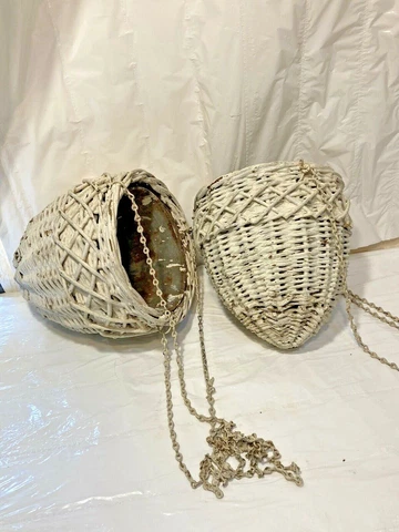 Vtg Painted RARE English Wicker Rattan FERN Hanging Basket Original Metal Liners Cover