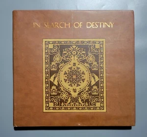 In Search of Destiny The Oswals Tracing Their Roots - Pallav Moitra - HC - Good - Imagen 1 de 8