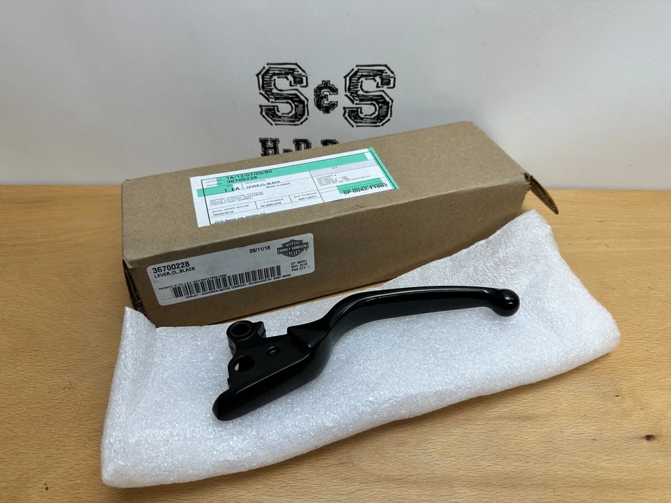 Palanca de embrague genuina Harley-Davidson Softail Touring negra 36700228 Foto 1 de 1