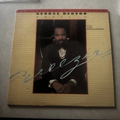 Breezin' [LP] George Benson Master Recording Excellent Condition! - Image 1 of 4