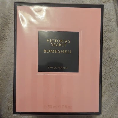 Victoria's Secret Bombshell Eau De Parfum 50 Ml. brand new 🎁 🎄 🩷 - Image 1 of 3