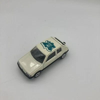Majorette Peugeot 205 Gti Très Bon État Voir Photos - Photo 1/4
