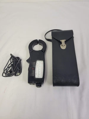 Medidor de voltaje (voltios) y amperios (amperios) General Electric GE de colección con estuche de cuero Foto 1 de 4