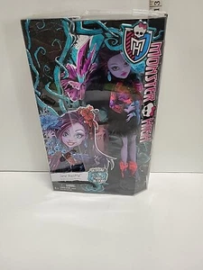 2014 Mattel Monster High Doll Gloom And Bloom Jane Boolittle NIB box damage - Picture 1 of 6