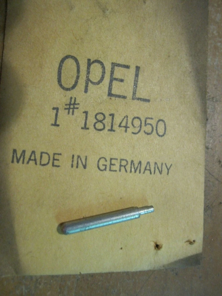 OPEL KADETT MANTA 1900 1968-75 SALPICADERO PASADOR VENTILACIÓN Foto 1 de 2