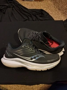 Saucony Kinvara 12 Running Shoes Black Lace Up Women's Size 6US - Picture 1 of 6