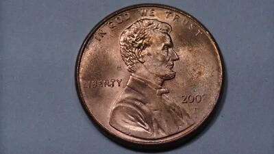 2002 D STRUCK THROUGH GREASE LINCOLN MEMORIAL PENNY CENT COPPER COATED ZINC COIN - Image 1 of 4