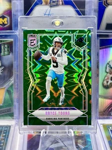 2025 Donruss Elite Green Explosive Numbered /999 Holo SP Bryce Young Panthers - Picture 1 of 2