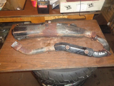 1991 suzuki dr650s exhaust pipe,muffler,heat shields, 3/20d  - Image 1 of 4
