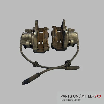 Pinzas de freno delanteras izquierda y derecha 14-17 Fiat 500L OEM X2 - 66 k millas Foto 1 de 4